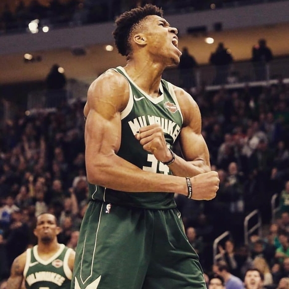 Meet your Posher, Philip - Picture 1 of 1